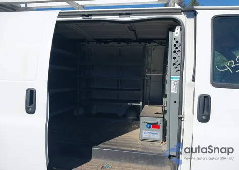 2013 Chevrolet Express 2500 Work Van z USA, uszkodzony, nr VIN 1GCWGFCA7D1139040